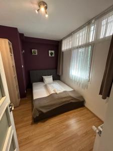 Sunrise Summit Apartment