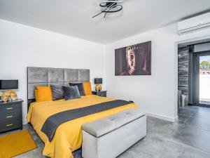 Villa Villa Tzuki by Interhome