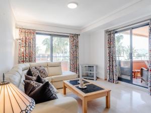 Apartment Altamar V by Interhome