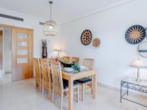 Apartment Altamar V by Interhome