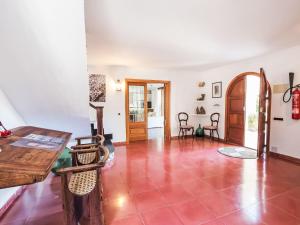 Villa Entrepins Santa Ponça by Interhome