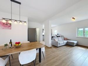 Holiday Home Melani by Interhome
