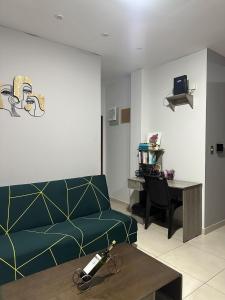Beautiful suite near the embassy and the stadium
