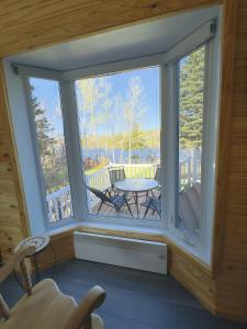 Chalet au bord du lac à la Baie Boudreault
