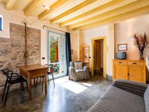 Holiday Home Lo Scoglio by Interhome