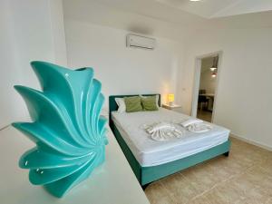 Modern One-Bedroom Apartment