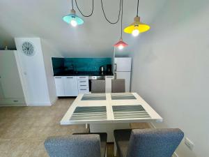 Modern One-Bedroom Apartment