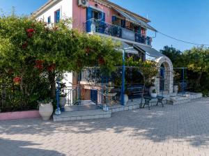 Regina Studios & Apartments - Central Fiscardo
