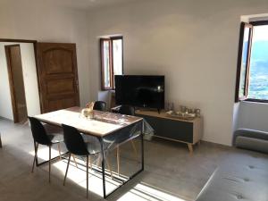 Appartement 2 pers neuf en centre ville-vue pano