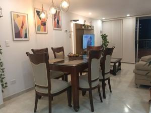 Central 100 m2, 3 camas, wifi, top vista 301