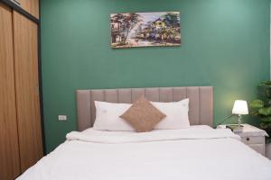 The Windie Home - Đường Thành - Bright Corner Room - Overlooking Street - Hoan Kiem Lake