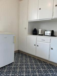 Studio near lakeside - Cross 9