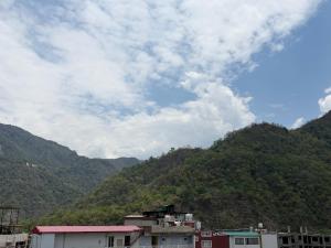 Seventh Heaven Inn Rishikesh
