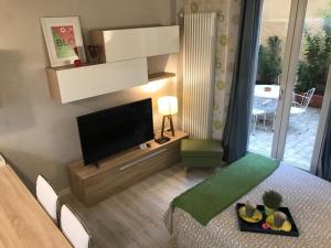 GARDEN Apartment