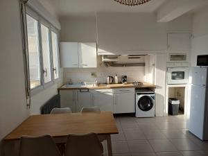 Appartement Rénové Centre Village & Plage