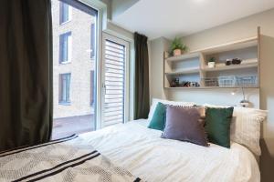 Student Only Accesible Studio in Central Sheffield For 2