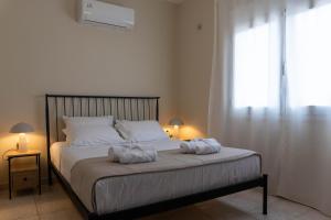 Aether Modern Apartment in Ialyssos Ixia
