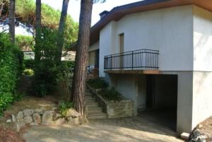 Relaxing holiday property with garden and parking