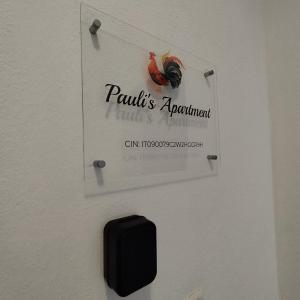 Pauli's apartment