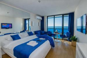ORBI CITY - Luxury Hotel with sea view