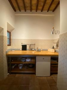 Window to Bagno Vignoni