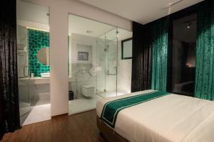 KIM Hotel - Yên Hoà
