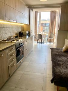Apartment Center, ЖК Яровиця