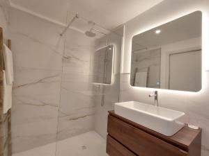 ARDOMUS STAY 1 by Susys Holidays