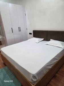 2 Bhk Eknav Villa Family & Couple friendly