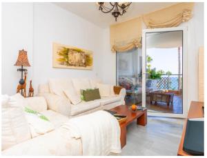 Mi Capricho del Sol Beachfront - Apartment With Sea Views Costa del Sol