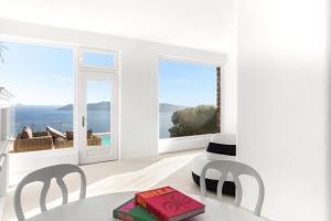 Neraé Santorini
