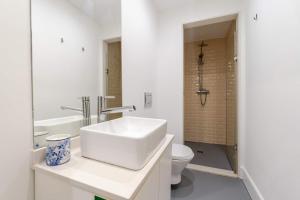 Cozy Santa Catarina Studio by HostWise