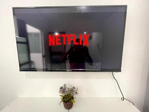 APT4 Completo com Garagem WIFI TV Smart Local Central em Petrolina