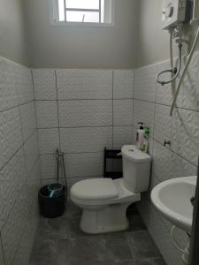 DeHayla Homestay Kuang