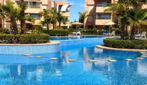 Appartement de rêve avec piscine golf