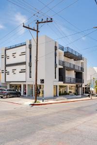NEW Listing Walk to Downtown Cabo King Bed