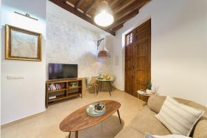 Cozy Apartment Near the Historic Centre