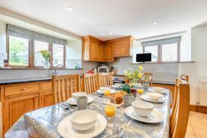 4 Bed in St. Endellion oc-t30725