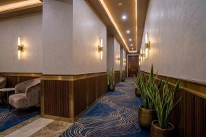 Hotel Nexus Cyber Hub Near Rapid Metro & Ambience Mall