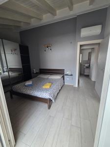 Attico Casa ReGa - private parking and bbq