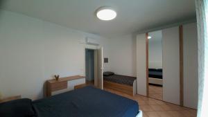 Roomy 06