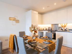 Discounted Long Term Stylish 3Bed City & Wembley