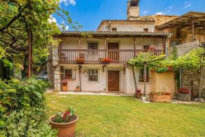 Rustic House Luin - Happy Rentals