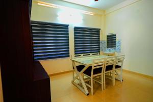 SKY 9 Airport Suites -DYV