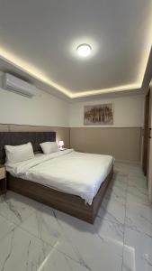 2bedroom 90m with terrace cintral near services 004