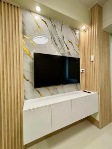 Modern Haven Staycation near MOA - 1BR at Shore3T1 -City VIew