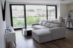 Prime Location Apartment 2 beds 2 baths Av Ordoñez Lasso