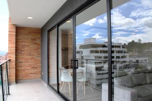 Prime Location Apartment 2 beds 2 baths Av Ordoñez Lasso