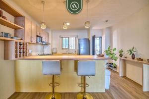 Brand New 2BR Condo with Oceanview - Terrace