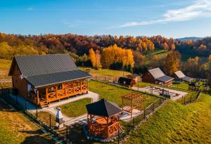 Skwirutowe Wzgórze - Domki - Jacuzzi - Sauna